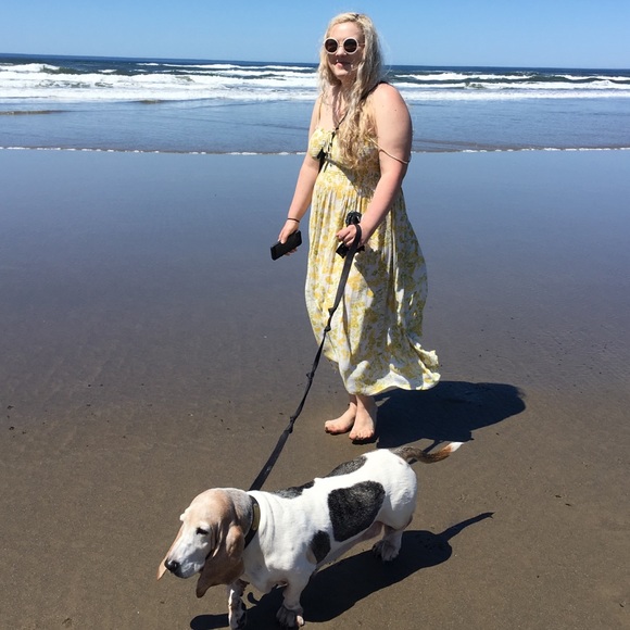 Meet your Posher, Christina - Picture 1 of 1